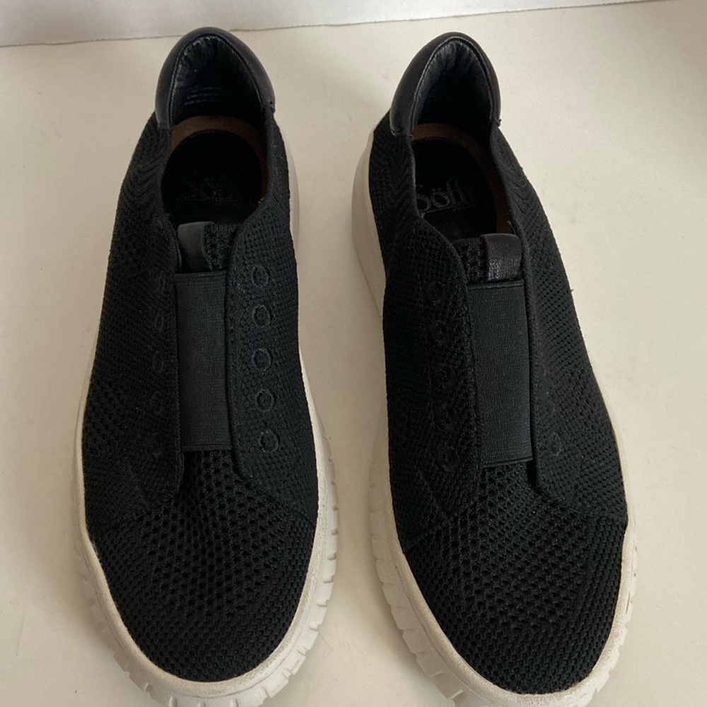 Sofft Peyton Mesh Slip-on Runners